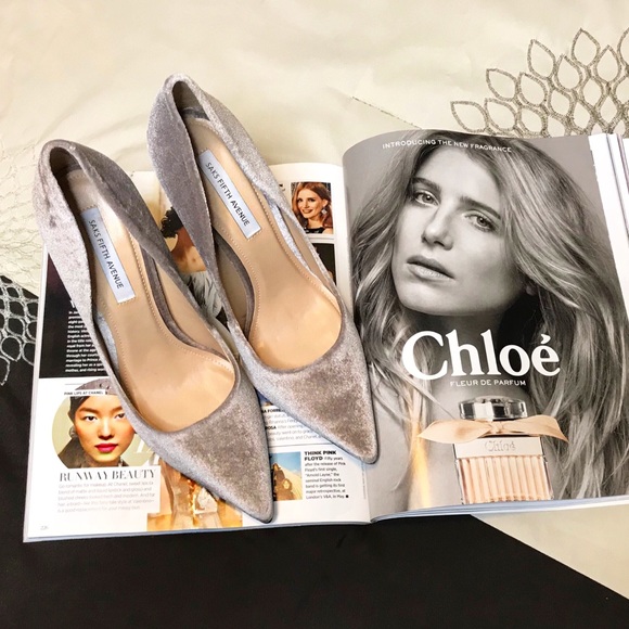 Saks Fifth Avenue Shoes - Saks Fifth Avenue Velvet “Karlie” Heels